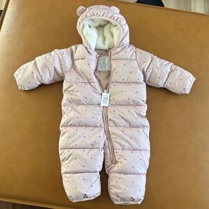 GAP Baby Pink Heart Pattern winter suit